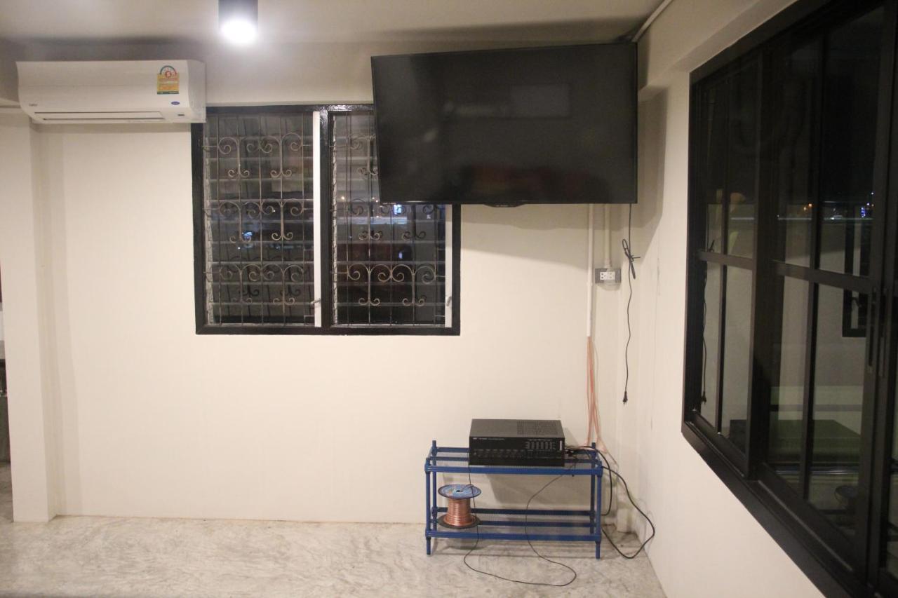 Yam Yen Albergue Banguecoque